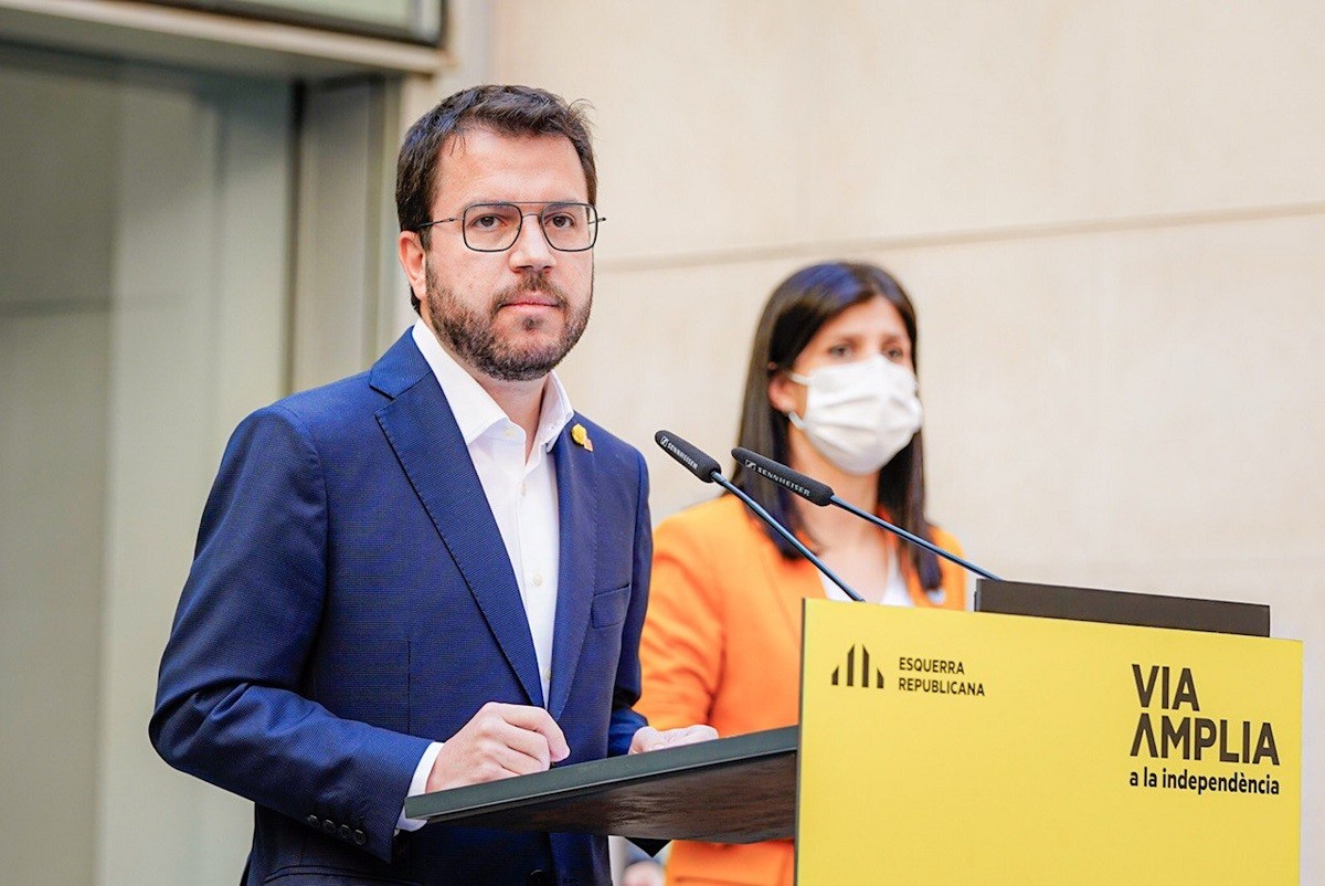 Aragonès demana els vots a Junts per governar en solitari
