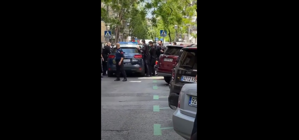 Tiroteig en ple centre de Madrid en l'assalt a una joieria: ferits el propietari i un policia