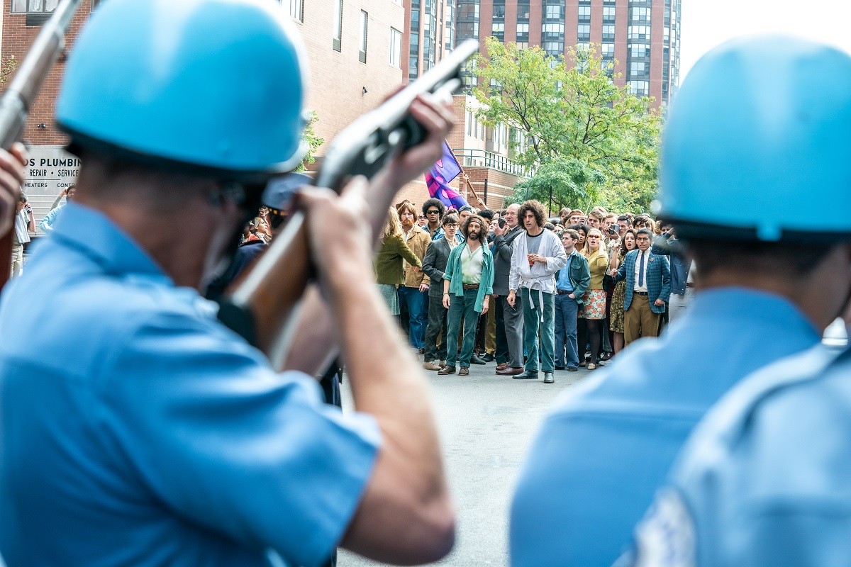 «The Trial of the Chicago 7», la infàmia judicial del passat que posa en evidència el present 