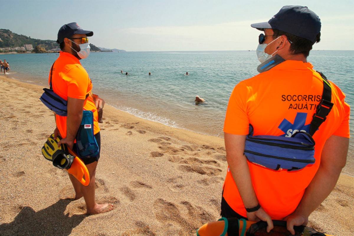 Blanes demana vacunar els seus socorristes i indicacions clares per la temporada d'estiu