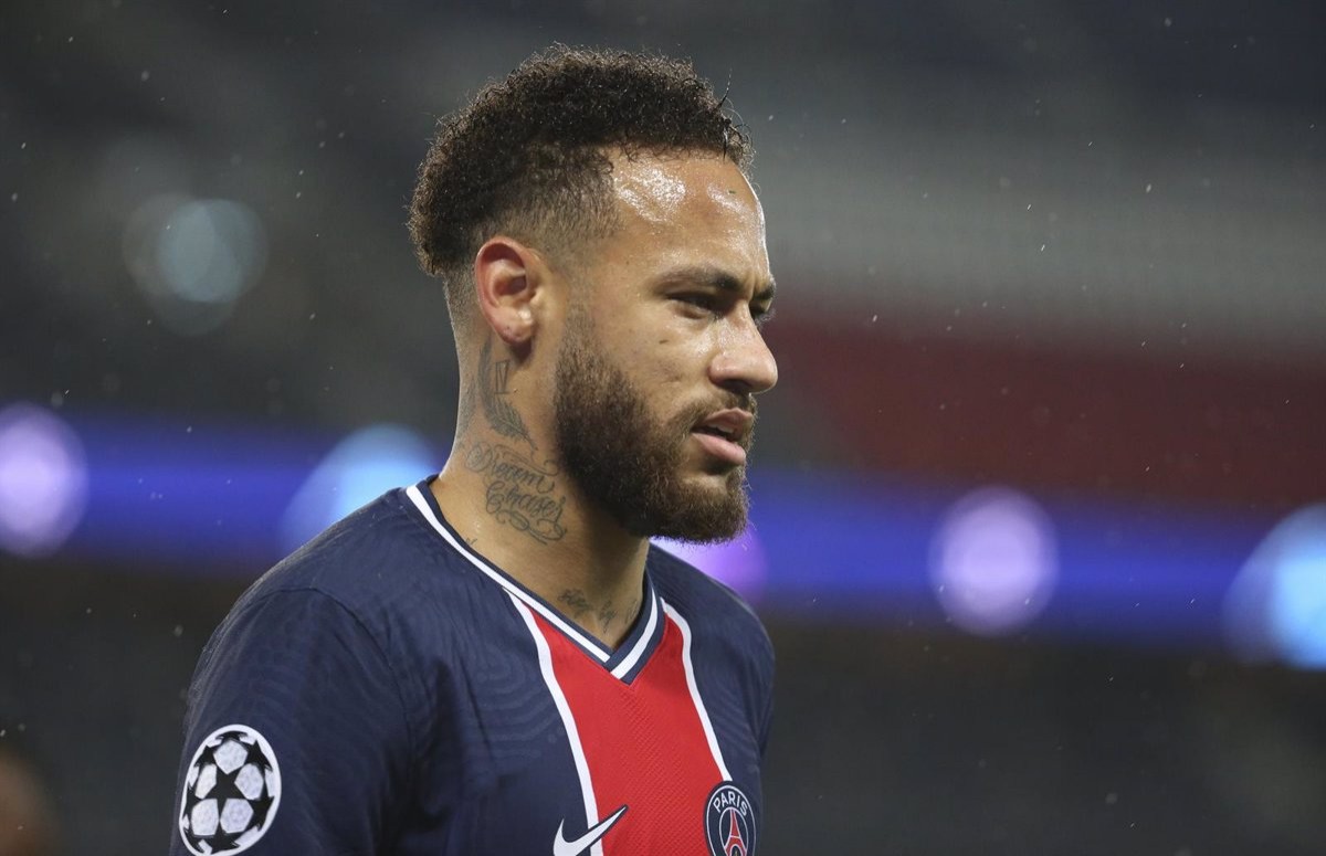 Neymar renovarà amb el PSG fins al 2025