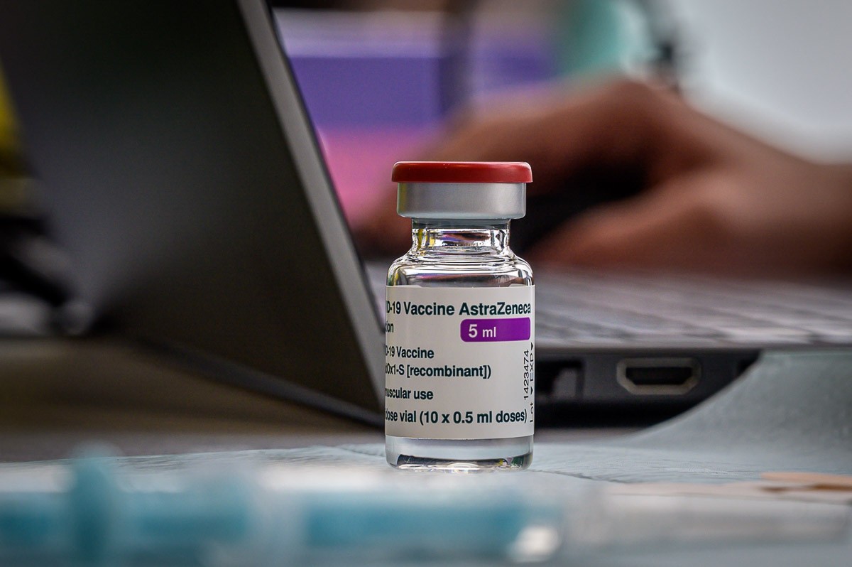 L'EMA defensa posar la segona dosi d'AstraZeneca a tots els que van rebre la primera