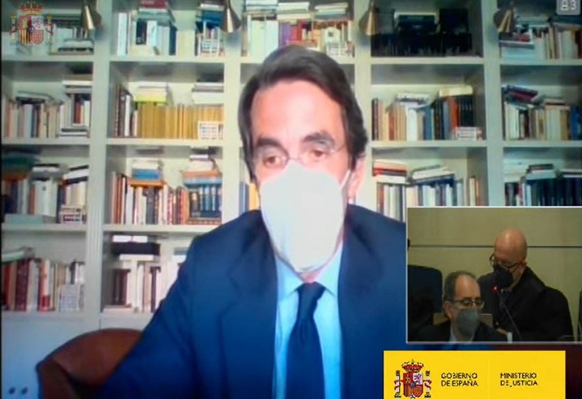 Aznar treu el nom de Puigdemont durant l'interrogatori de Boye en el judici de Bárcenas