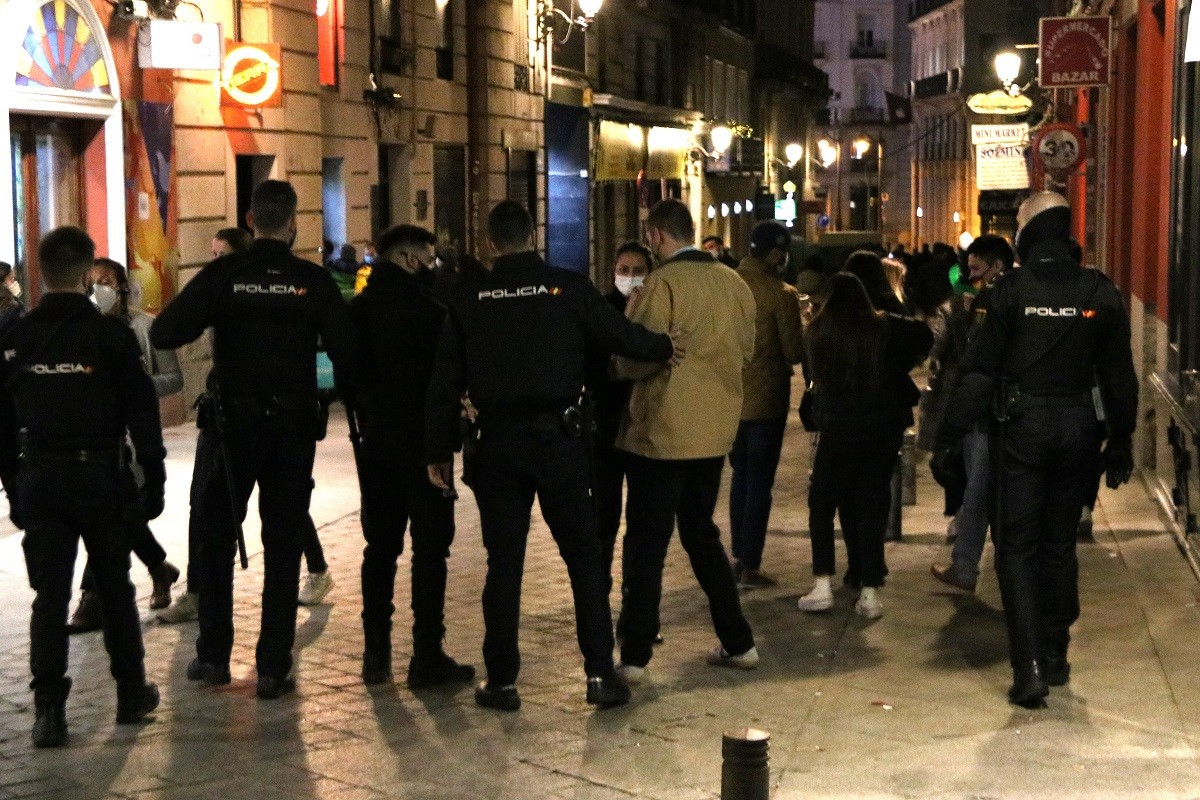 Madrid, meca de la festa enmig de l'auge de la pandèmia 