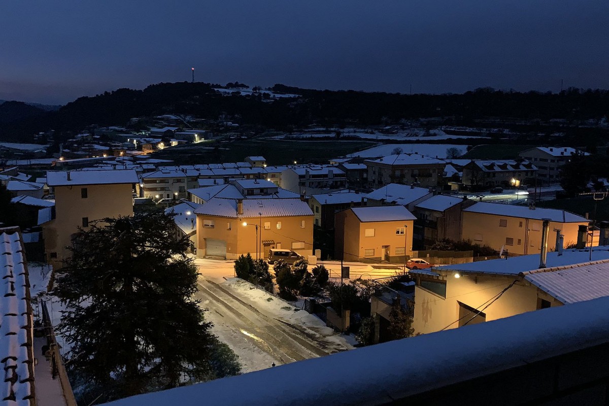Últim dia d'hivern amb fred i ruixats de neu a cotes baixes