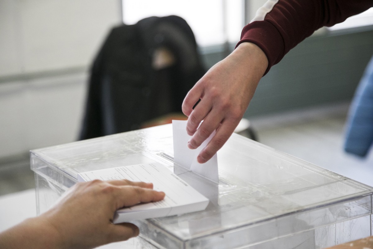 Impulsen una denúncia col·lectiva per vulneració del dret de vot dels catalans a l'exterior