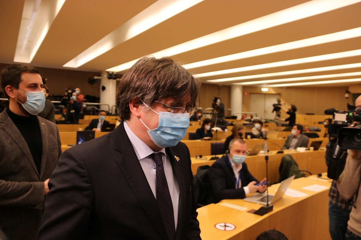 Experts en dret no descarten que Luxemburg forci a reconsiderar l'extradició de Puigdemont 