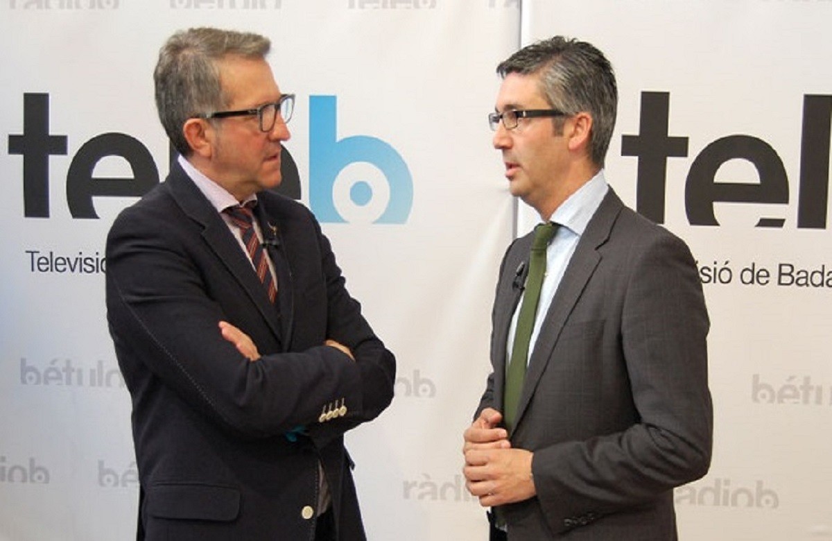 Denuncien el vicesecretari de comunicació del PP català per maltractaments
