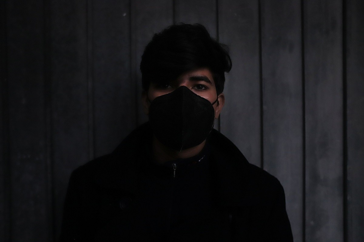 El Faisal és un noi afganès de només 15 anys que intentarà creuar la frontera amb França - Sergi Cámara