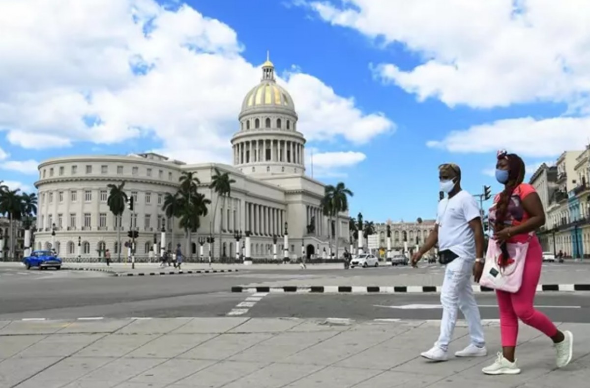 Cuba posarà la seva vacuna contra la Covid als turistes