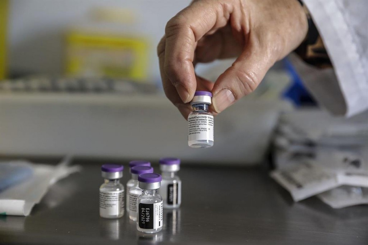 Una dona rep per error sis dosis de la vacuna del coronavirus a Itàlia