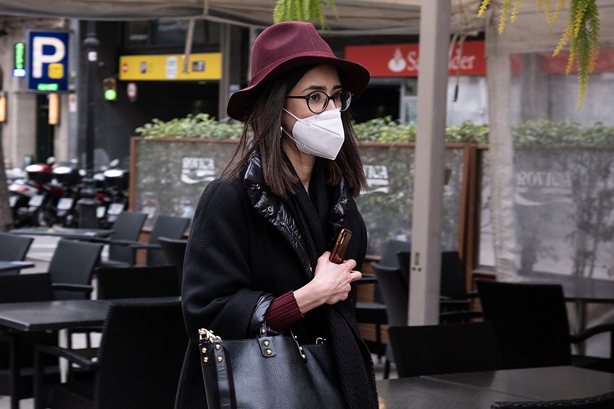 Sanitat obre la porta a reduir l'ús de la mascareta aviat