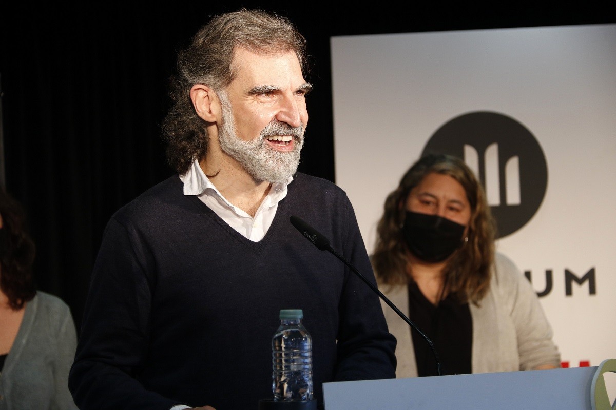 Cuixart demana al PSOE que deixi «d'alinear-se» amb l'extrema dreta per «impedir el debat democràtic»