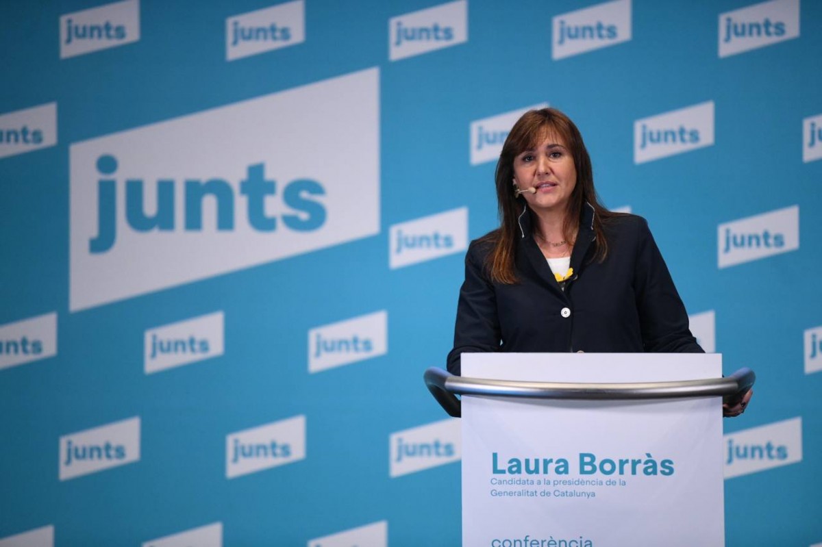 Borràs tanca la porta a la taula de diàleg: «Prou de pidolar, el model és l'1-O»