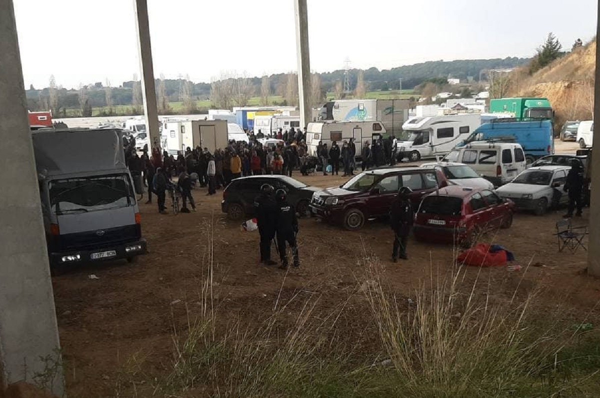 Rave il·legal a Camarasa amb 200 persones des del divendres