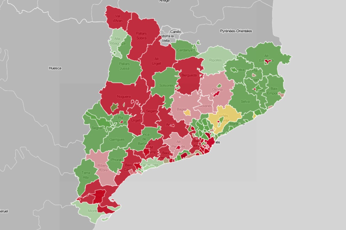 MAPES El país, dividit abans de l'efecte del Nadal: una meitat empitjora i l'altra millora