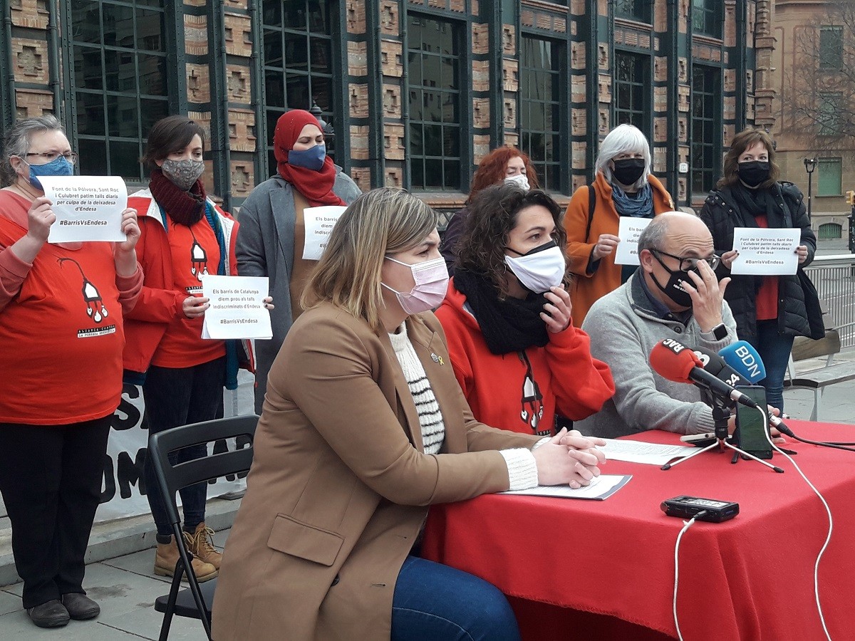 Entitats reclamen a Endesa acabar amb els talls de llum a Badalona, Girona i Figueres