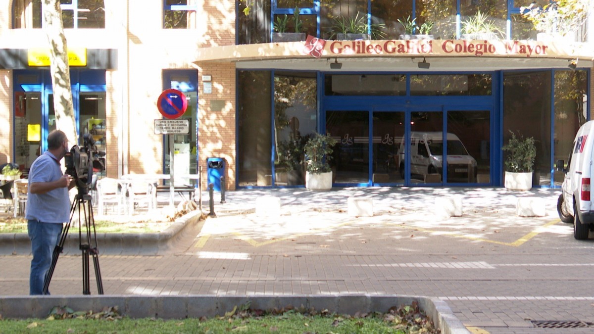 Dissolen una festa de 200 estudiants en un col·legi major de València que ja havia patit un brot al setembre