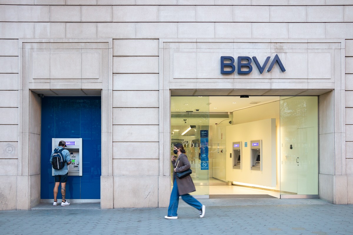 El BBVA acomiadarà 1.000 treballadors a Catalunya i tancarà 183 oficines