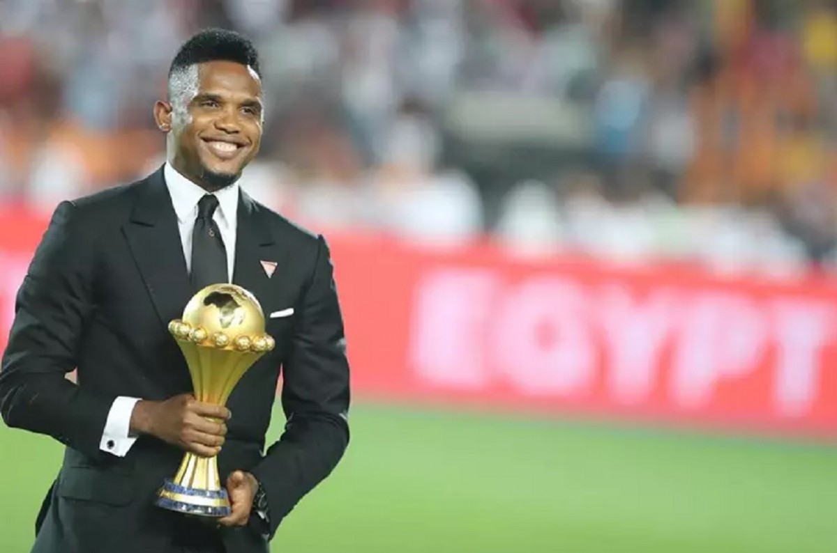 L'exjugador del Barça Samuel Eto'o pateix un accident de cotxe al Camerun