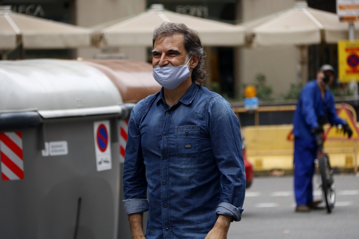 Cuixart defensa que el Parlament aprovi la llei de l'amnistia per denunciar «l'atropellament de drets»
