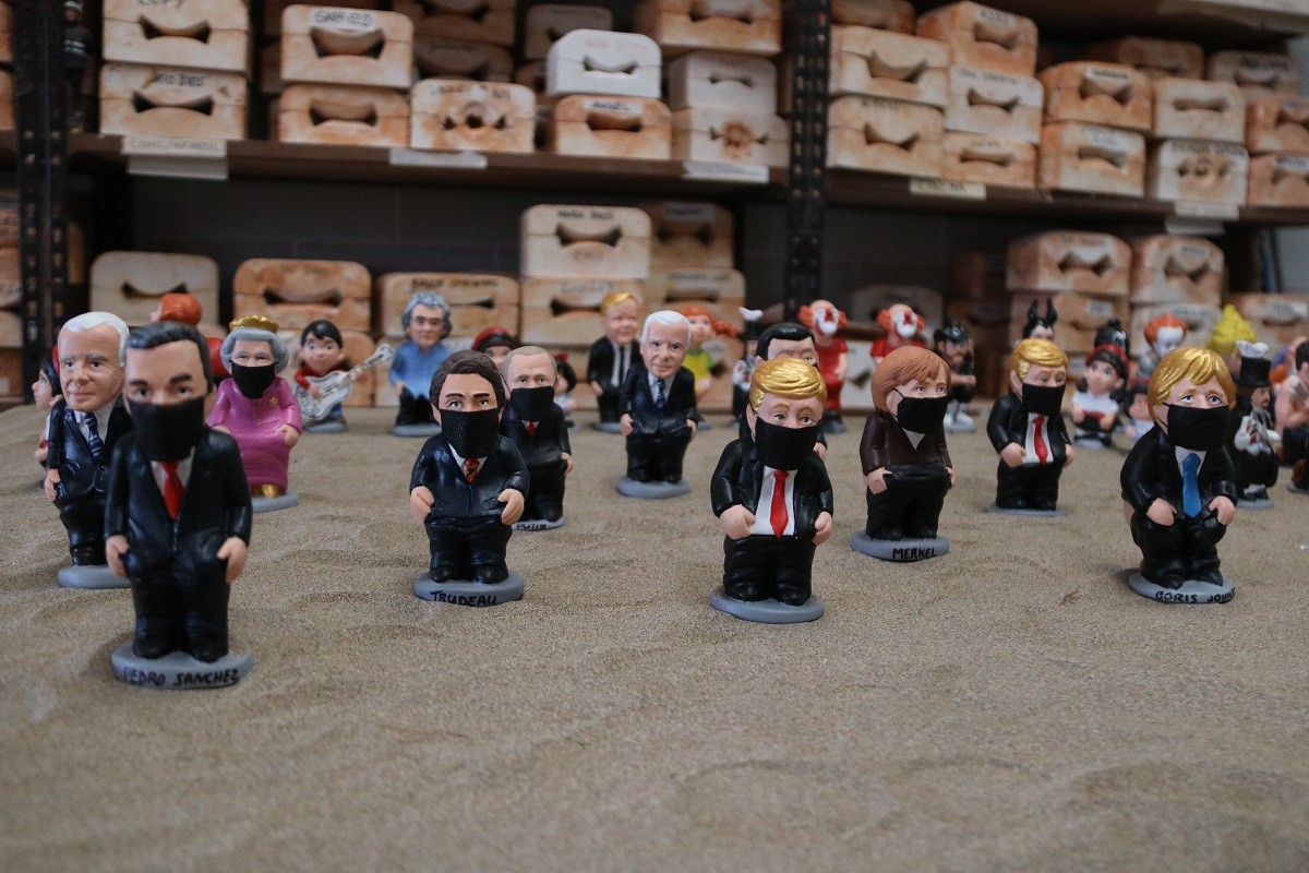 La pandèmia, Pau Donés, Ansu Fati i Ronald Koeman protagonitzen els caganers