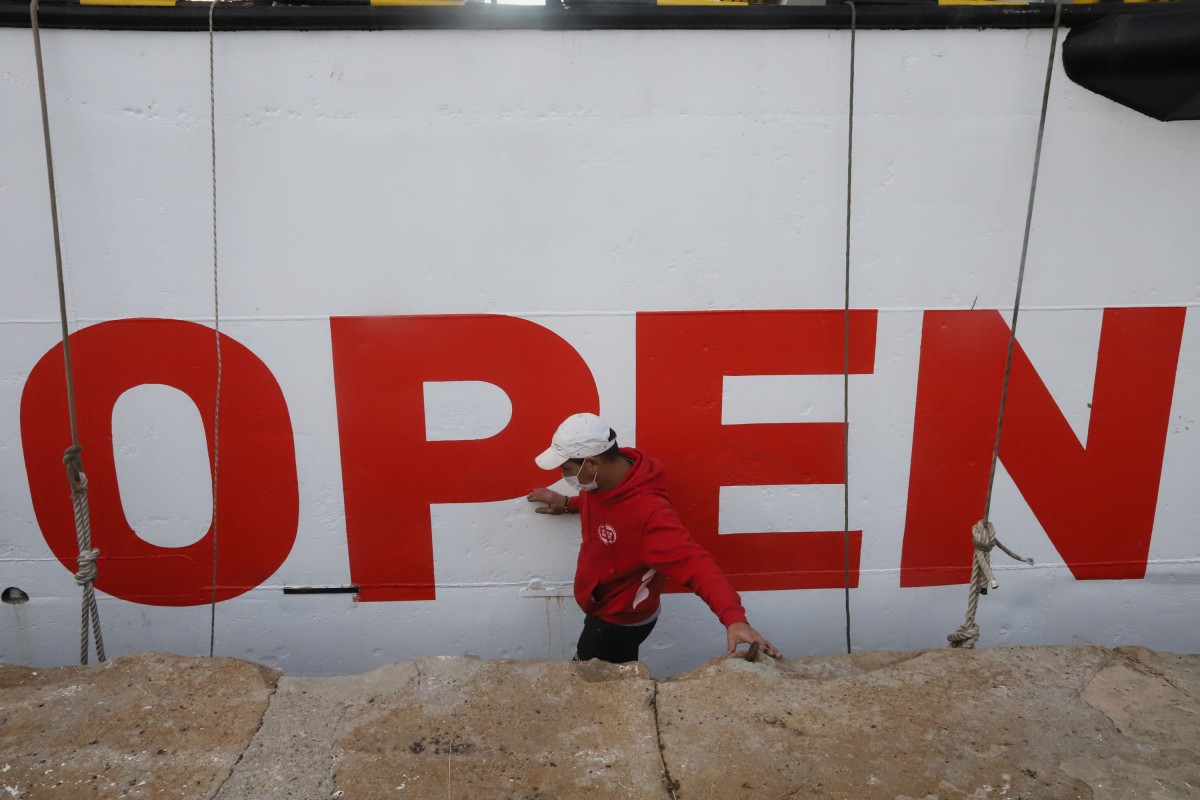Open Arms: tornar a salvar vides al Mediterrani enmig de la pandèmia
