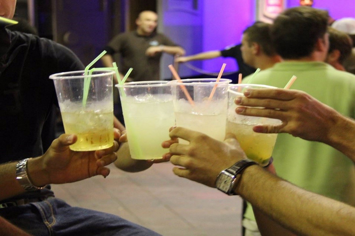 Desmantellen prop d'un centenar de festes a Madrid en ple estat d'alarma