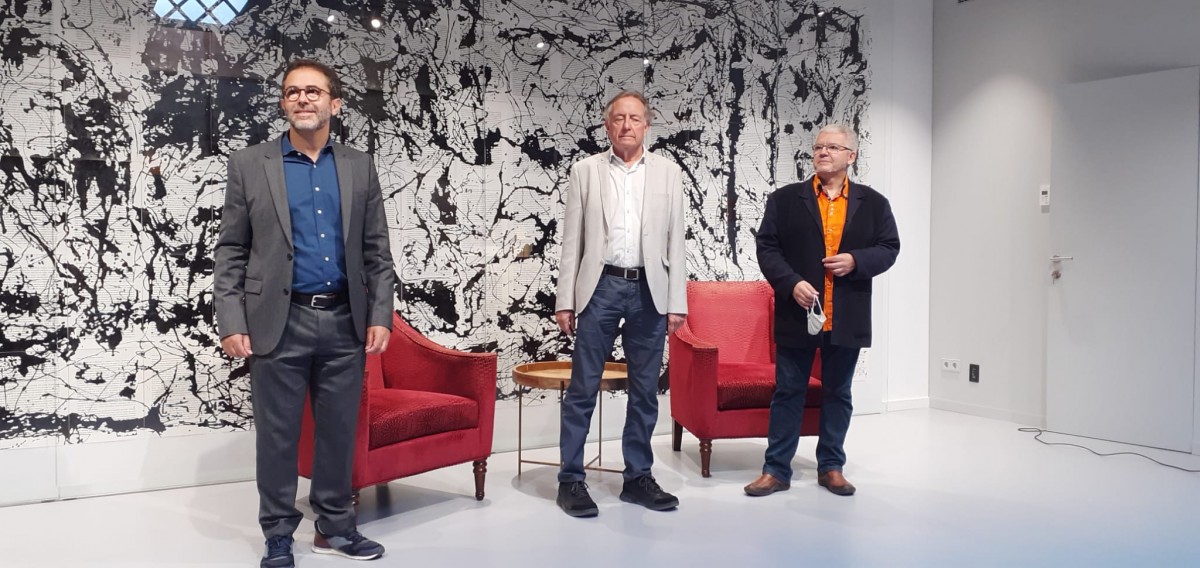 Emili Rosales, Josep Ramoneda i Màrius Serra aquest dimarts a la Llibreria Ona. - Grup 62