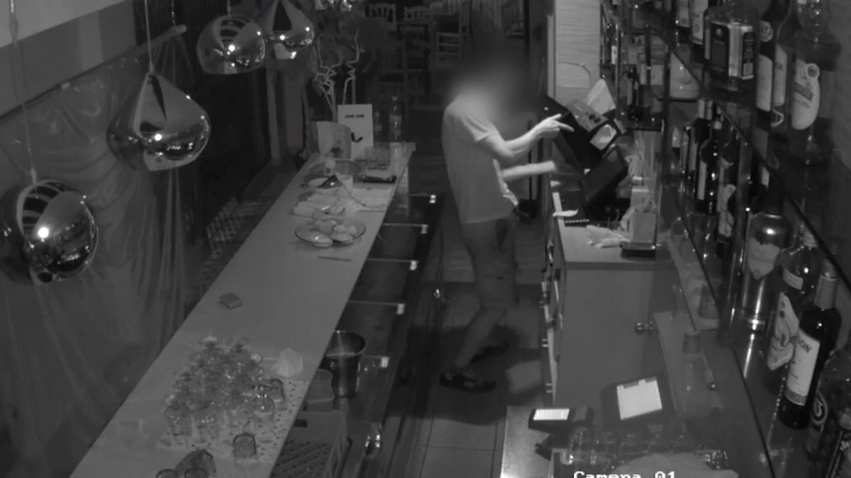 Detingut un home que va robar en set comerços de l'Eixample de Barcelona en menys d'un mes