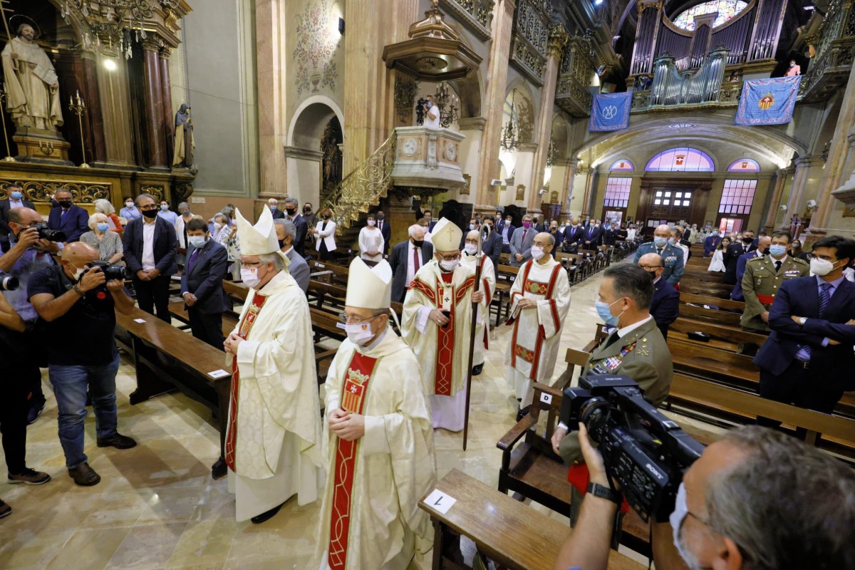 Un arquebisbe sense mercè