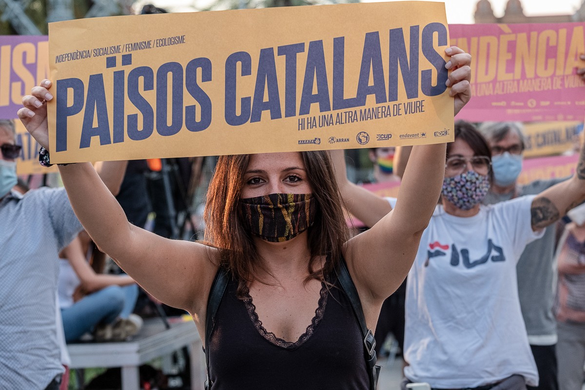 Interior insisteix a «preservar» el dret de manifestació si inhabiliten Torra però complint mesures de seguretat