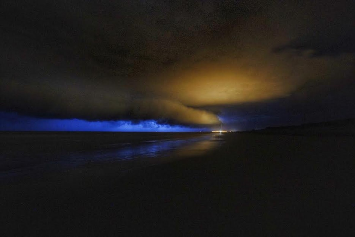 Tempesta nocturna, aquesta nit al delta de l'Ebre - Agustí Descarrega