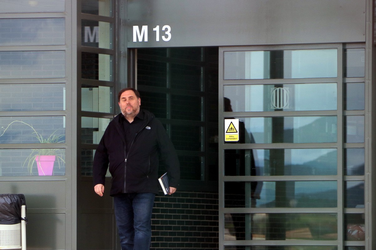 Oriol Junqueras sortint de la presó de Lledoners - Laura Busquets/ACN