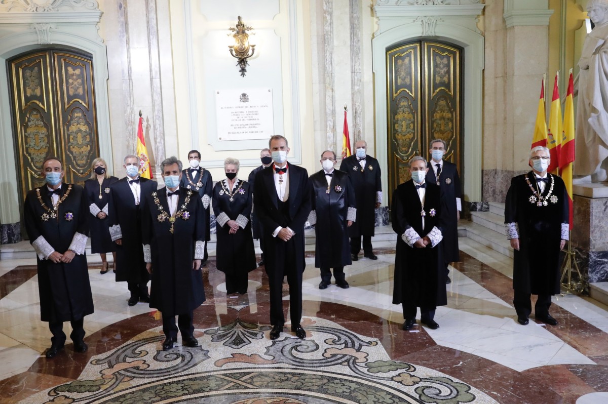 Aragonès defensa Cambray davant l'oposició: «No el cessaré»