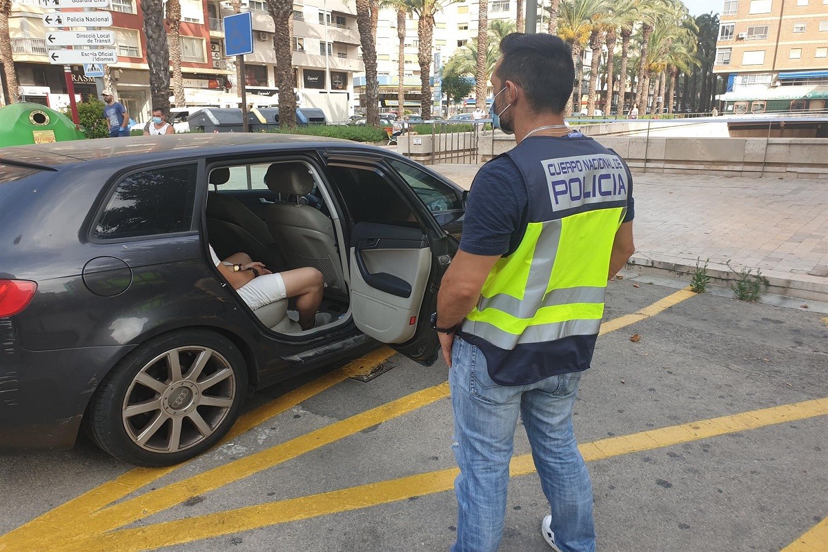 Desmantellen una xarxa criminal que aconseguia el carnet de conduir de manera fraudulenta a Sagunt
