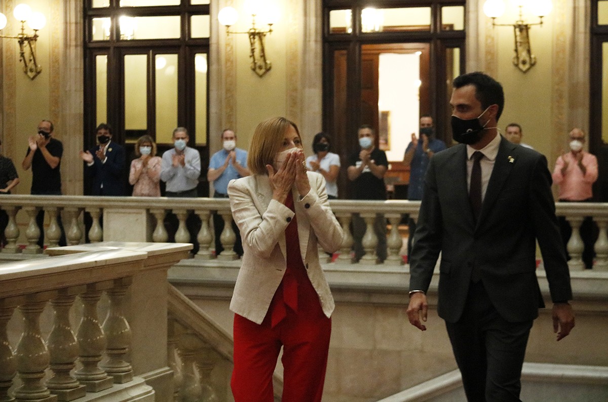 Forcadell torna al Parlament: «El que preocupa la ciutadania s'ha de poder debatre lliurement»