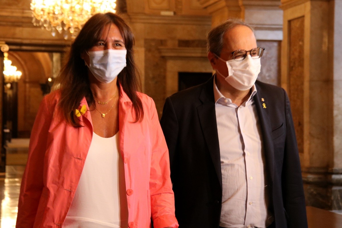 Laura Borràs i Quim Torra, aquest dimecres al Parlament. - ACN