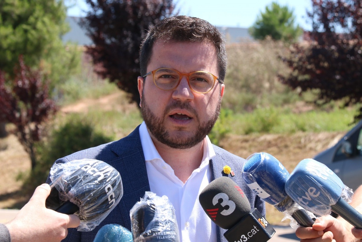 ERC eleva el to contra el PSOE i Podem i els retreu ser «còmplices» de la Casa Reial