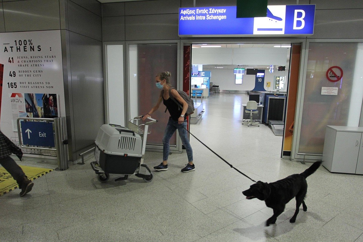 Grècia obligarà als viatgers provinents d'Espanya a presentar una PCR negativa