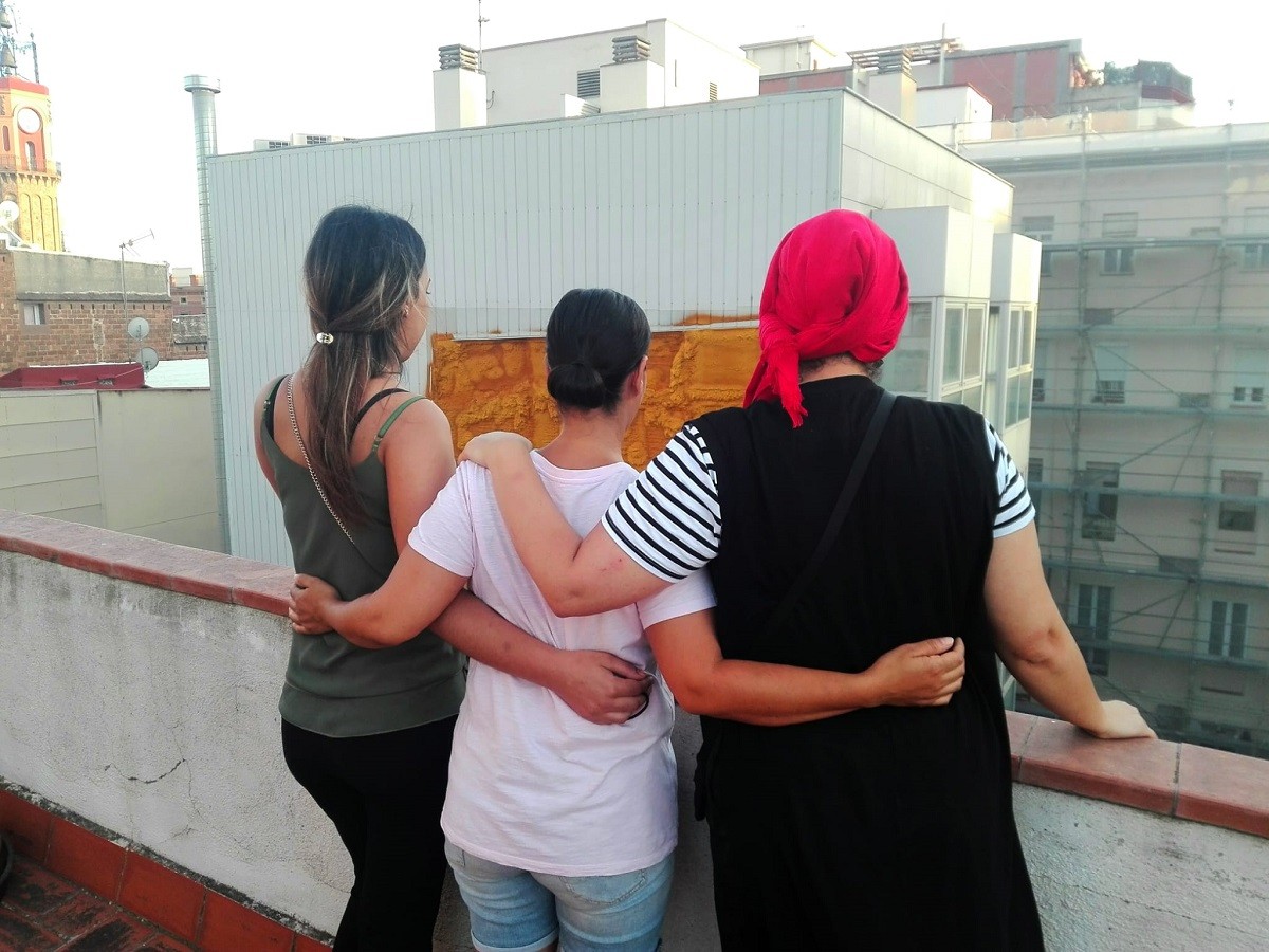 Amb fills i sense casa: la crisi de l'habitatge té cara de dona