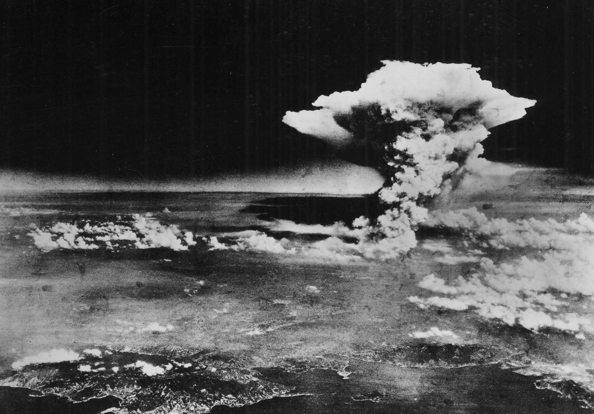 75 anys de la bomba contra Hiroshima i Nagasaki i el naixement d'un nou món