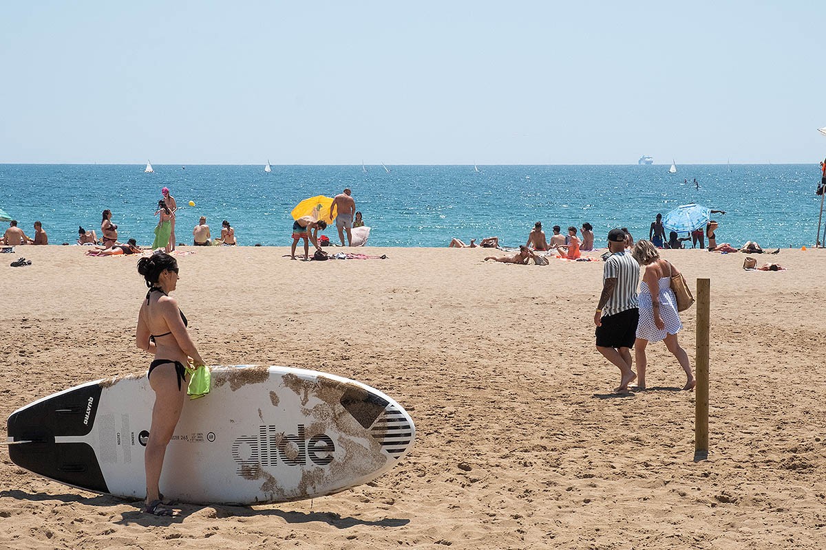Prohibit fumar a quatre platges de Barcelona