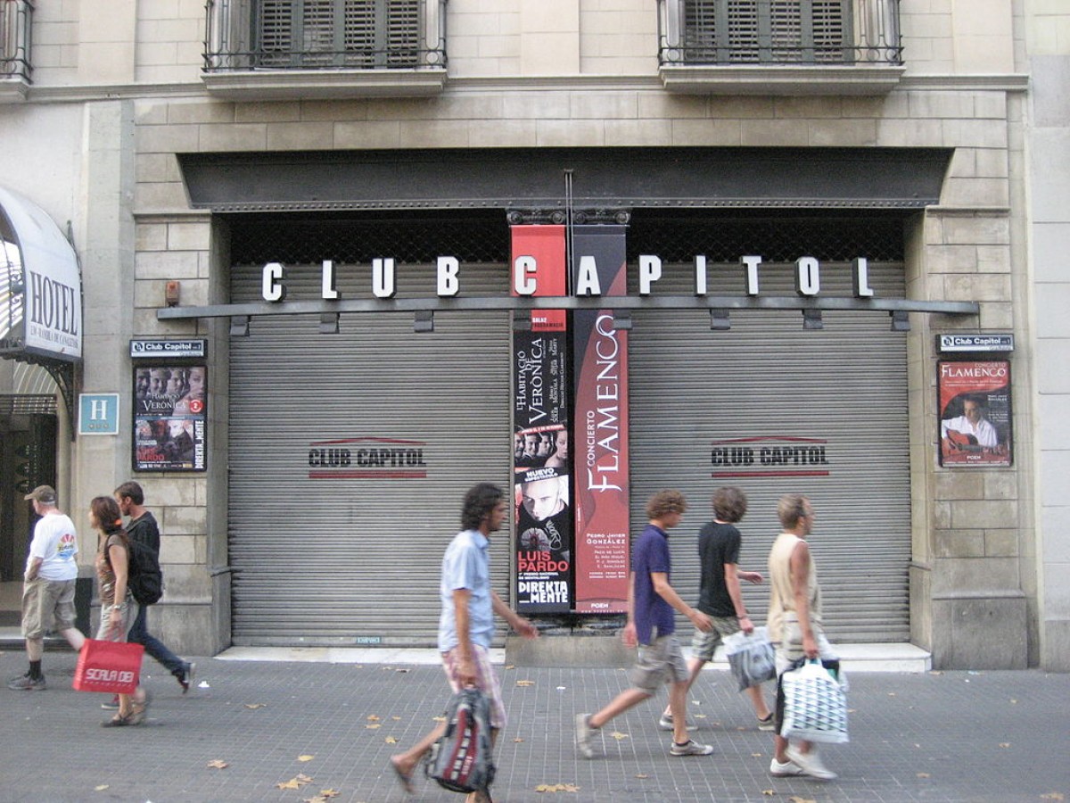 El Club Capitol, tancat - Wikipedia