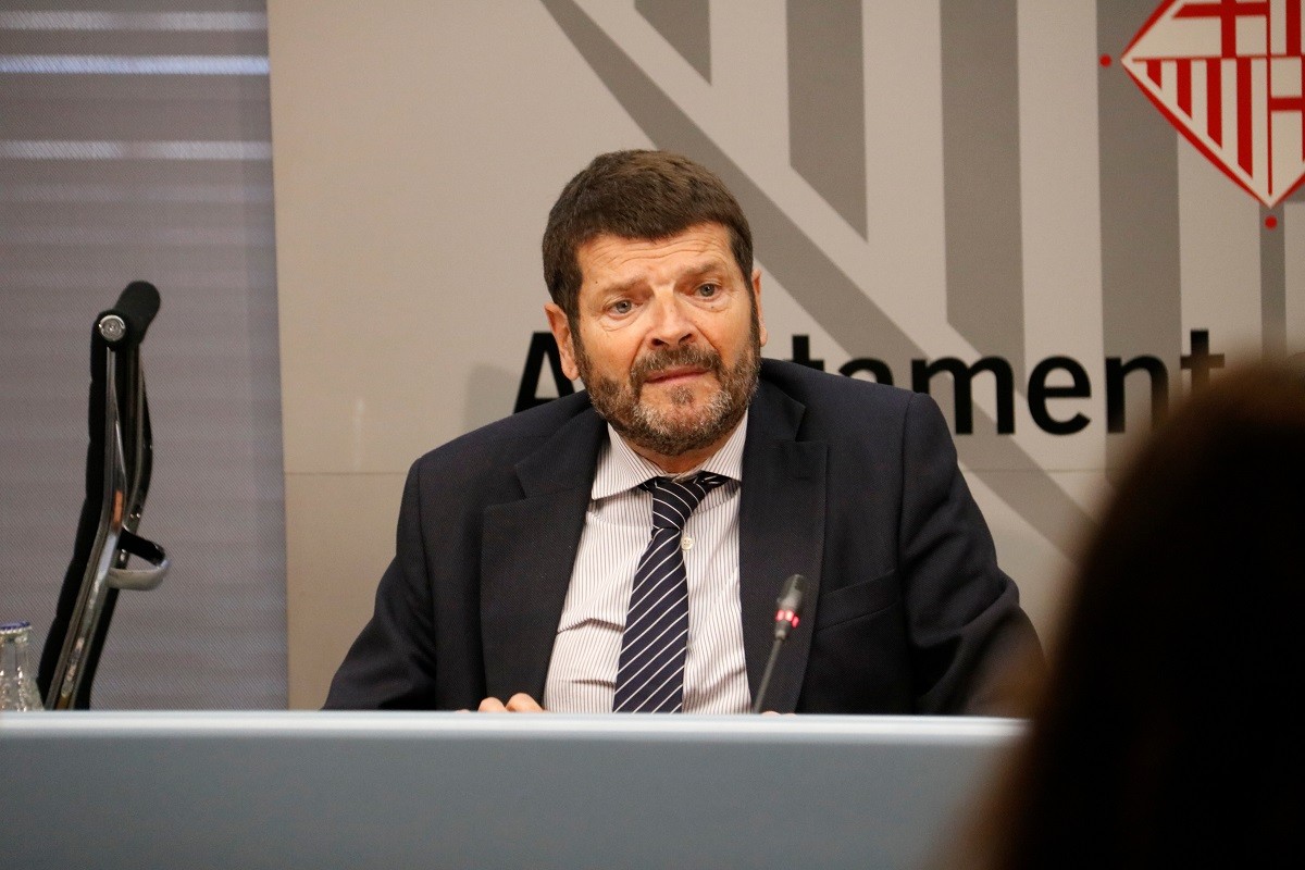 Batlle reivindica el descens dels delictes a Barcelona davant la percepció ciutadana d'inseguretat