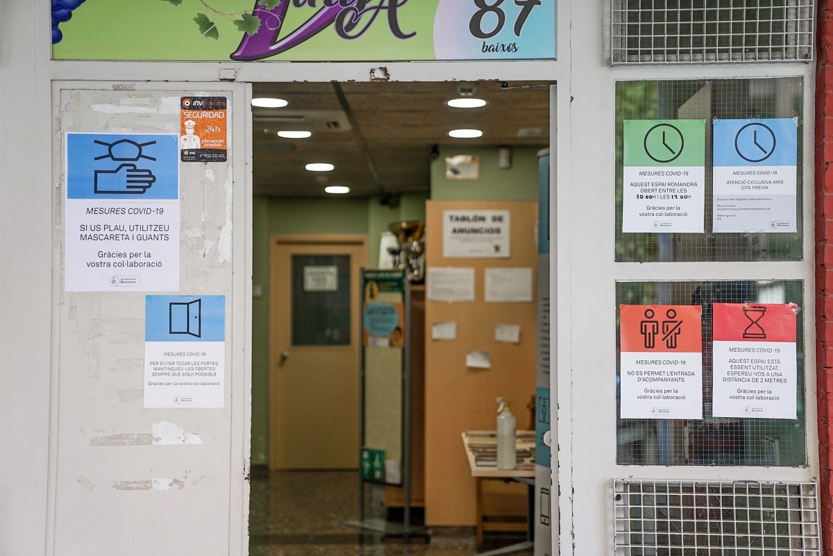Barcelona ofereix vint casals a les xarxes veïnals per millorar la relació amb els serveis socials