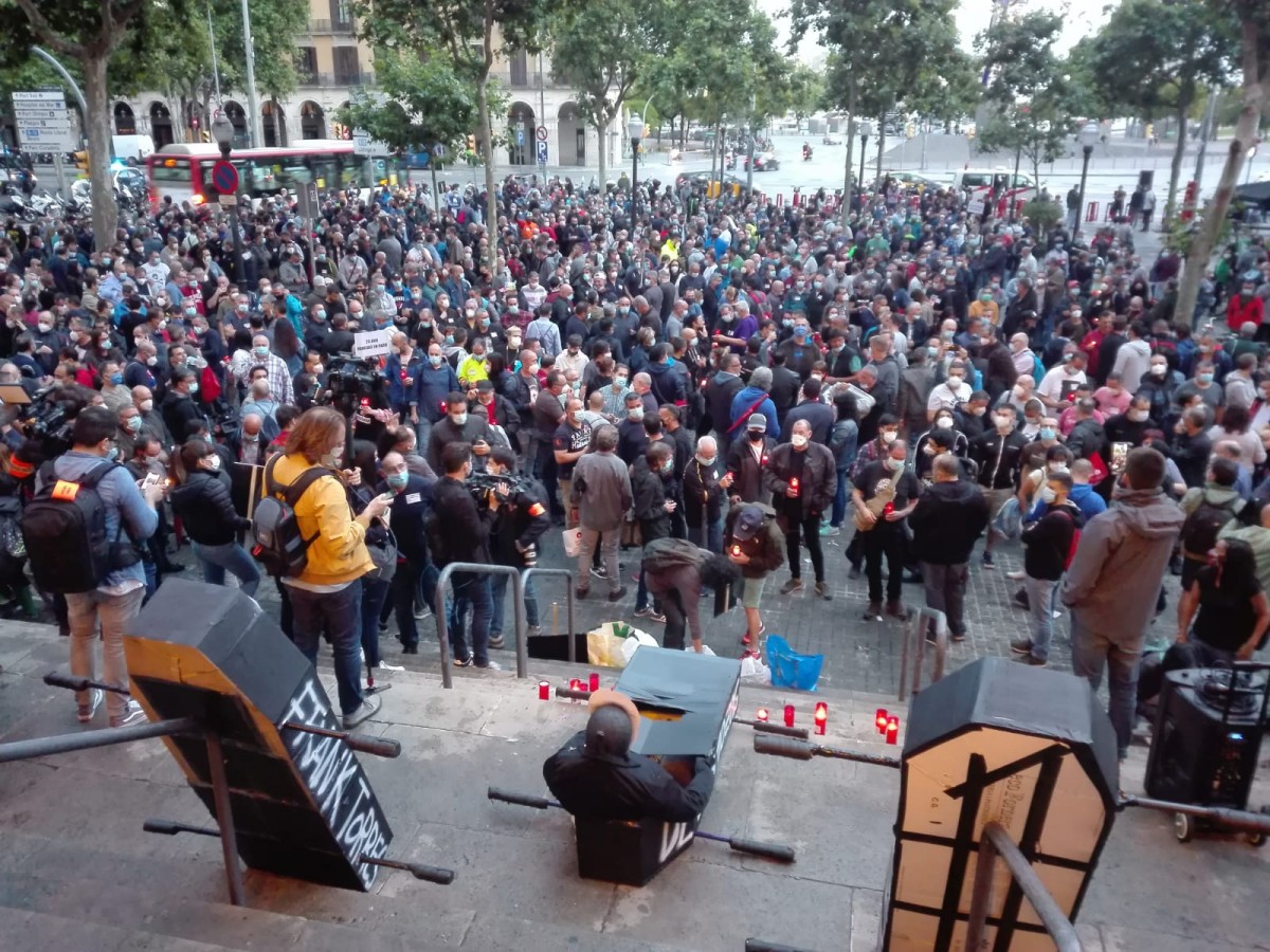 Centenars de treballadors de Nissan es manifesten a Barcelona - Andreu Merino