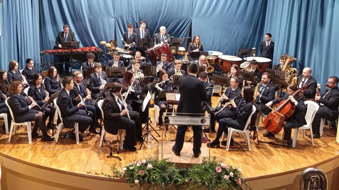 El Concert de Santa Cecília de la Lira Roquetense recapta 600 euros a benefici de la Societat Musical d’Algemesí