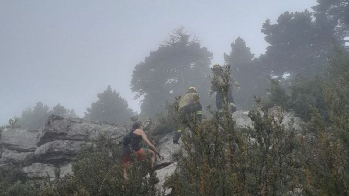Els Bombers actuen per salvar dos grups en situació de perill a la Terra Alta i al Baix Ebre