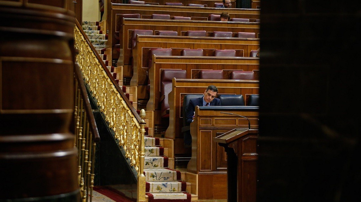 Sánchez treu tot el suc a la geometria variable per aprovar l'estat d'alarma